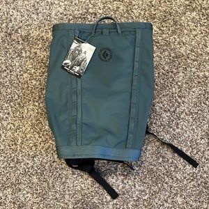 Black Diamond Street Creek Backpack 24L NWT